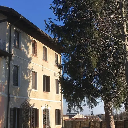 B&B Ernestine Family Home 3*