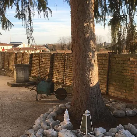 Ernestine Family Bed & Breakfast