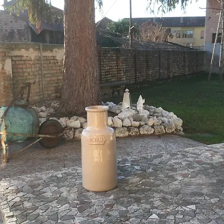 Bed & Breakfast Ernestine Family