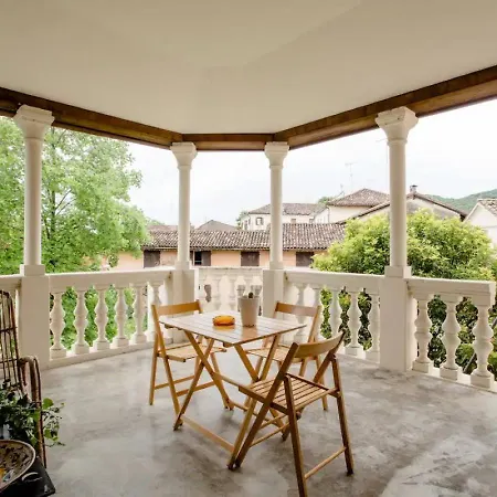 B&B Ernestine Family Home 3*