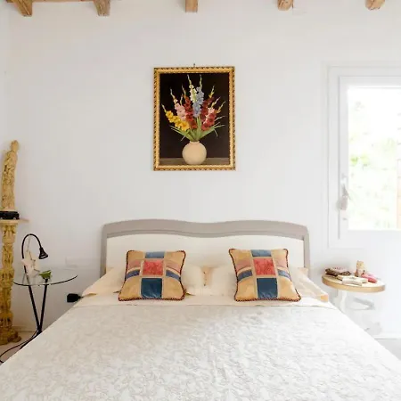 Ernestine Family Couette-café 3*